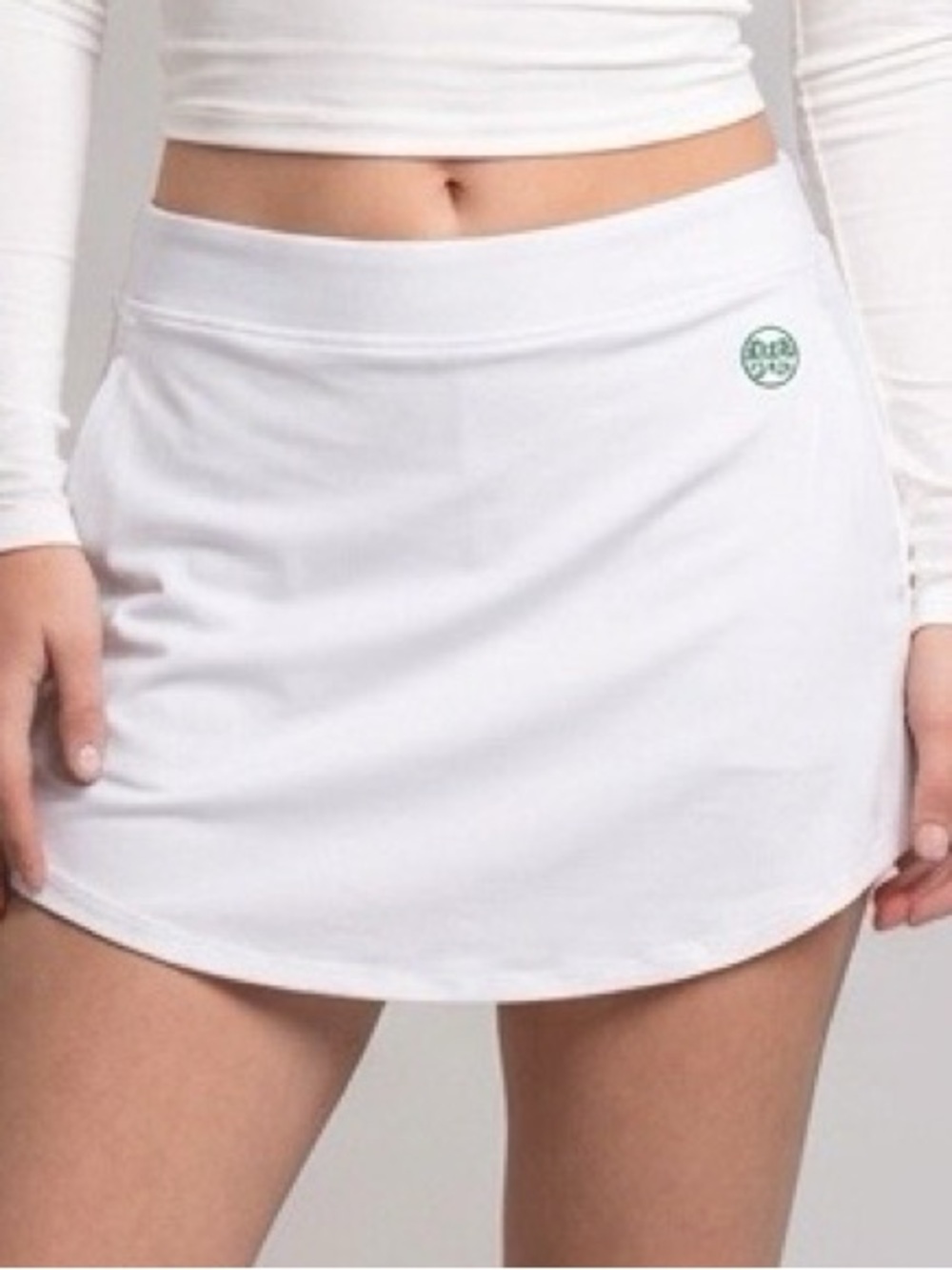 NWOT Renwick White Women's Active Skort